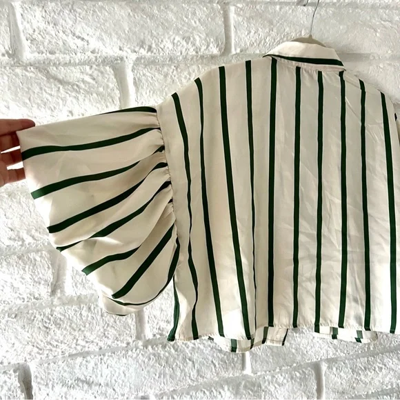 Elegant Milk & Honey Striped Button Down Blouse Puffy Sleeves - Picture 6 of 9